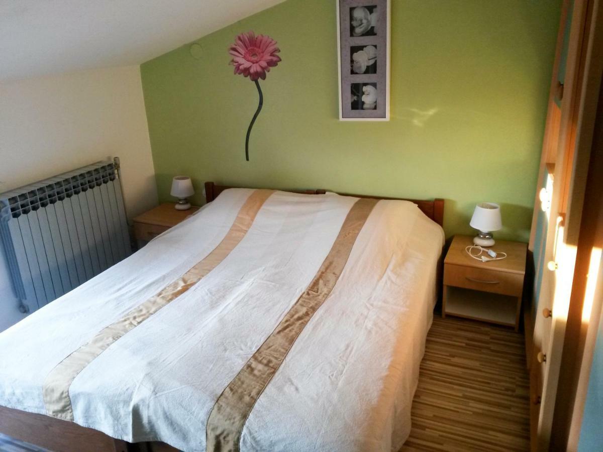 Apartments Zufic Štinjan Extérieur photo